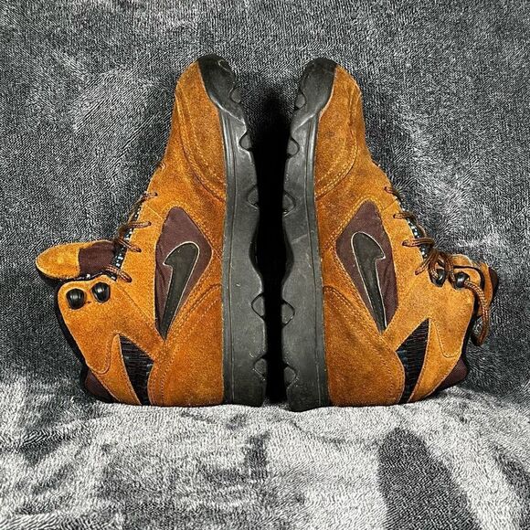 Nike ACG Air Vintage Hiking Boots men’s Size 7.5 Brown Leather Ankle Trail Cam main image 8
